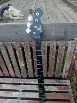 80S BASSSTAR GRAPHITE