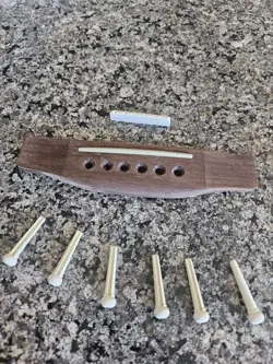 FENDER ACOUSTIC GUITAR BRIDGE SET