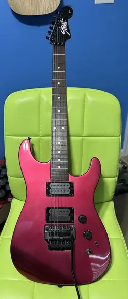 HM STRAT RAZZBERRY