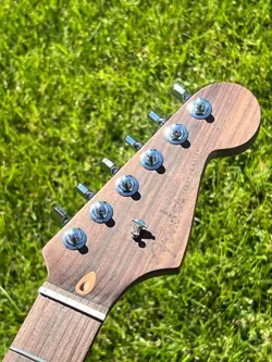 FENDER AMERICAN PRO STRATOCASTER ROSEWOOD NECK WITH LOCKING TUNERS