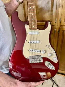 2002 FENDER STRATOCASTER MADE IN MEXICO