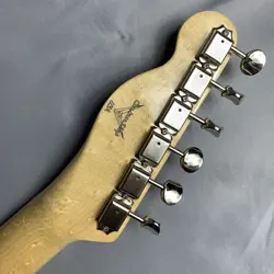 FENDER CUSTOM SHOP TELECASTER GOLD