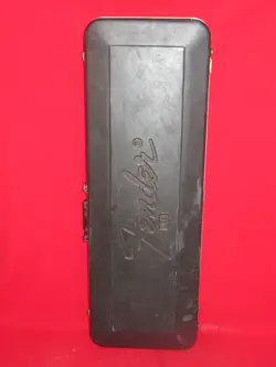 PLUS STRATOCASTER OR