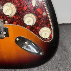 STRAT ELECTRIC GUITARS