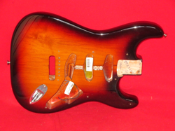 FENDER 2022 USA SUN BURST AMERICAN VINTAGE II 1957 STRATOCASTER BODY