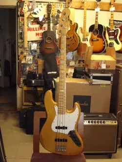 FENDER JAPAN JB75 CUSTOM ORDER ELECTRIC BASS GUITAR FREE SHIPPING FROM JAPAN