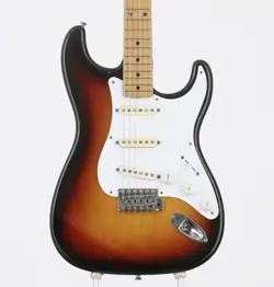 USED  FENDER JAPAN   ST57