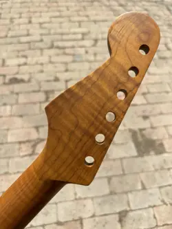 FENDER START 22FRETS