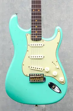 USED FENDER CUSTOM SHOP 1959 STRATOCASTER JOURNEYMAN RELIC FADED AGED SEAFOAM