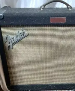 FENDER BLUES DELUXE  TUBE GUITAR  AMPLIFIER ON 047013