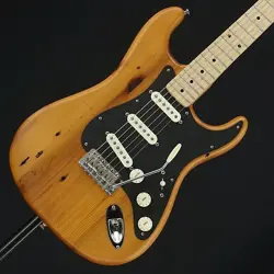 PINE STRATOCASTER USED