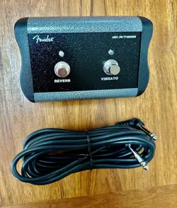 GENUINE FENDER 2-BUTTON TONE MASTER AMP/AMPLIFIER FOOTSWITCH! FREE SHIPPING