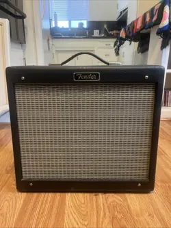 FENDER BLUES- JUNIOR AMP