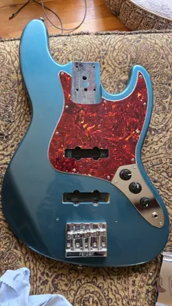 ASH JAZZ BASS BODY J LOADED FENDER PARTS