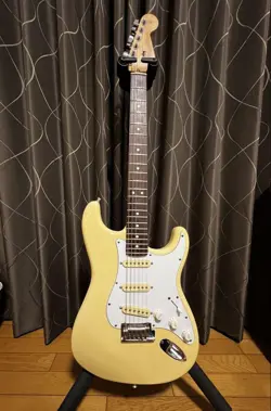 FENDER AMERICAN STANDARD STRATCASTER SAFE PACKING!