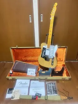 ELECTRIC GUITAR FENDER USA AMERICAN VINTAGE '52 TELECASTER NATURAL WITH CASE