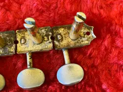 STRATOCASTER SINGLE LINE