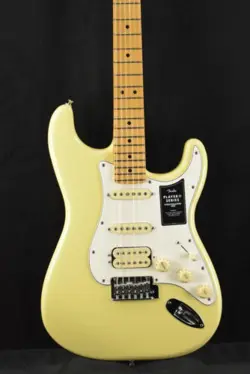 FENDER PLAYER II STRATOCASTER HSS HIALEAH YELLOW MAPLE FINGERBOARD