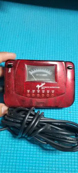 GUITAR TUNER MISSING