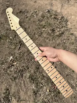 S S 22FRETS FENDER ST NATURAL COLOR  MAPLE ELECTRIC GUITAR NECK MATTE FINISH