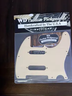 PICKGUARD-NEW