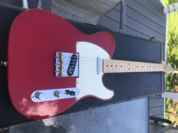2001 FENDER VINTAGE TELECASTER,     CANDY APPLE RED! AWESOME!