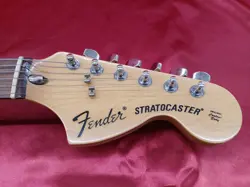 ST72-55 3TS STRATOCASTER