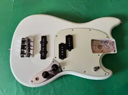 LOADED FENDER PLAYER MUSTANG BASS BODY - SONIC BLUE