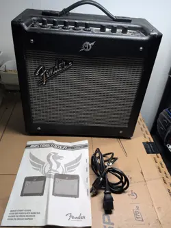GUITAR AMPLIFIER 70W