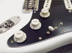 MAPLE FINGERBOARD ARCTIC