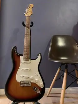 FENDER 75TH ANNIVERSARY STRATOCASTER MIM