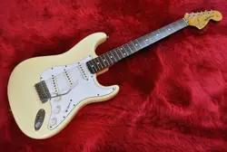 VINTAGE 70 STRATOCASTER
