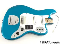 FENDER VINTERA II 60S RI BASS VI SIX STRING LOADED BODY LAKE PLACID BLUE