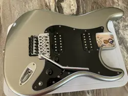 FENDER BLACK TOP STRATOCASTER BODY FLOYD ROSE LOADED MIM