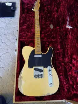 FENDER CUSTOM SHOP '52 TELECASTER HEAVY RELIC GUITAR, MAPLE NECK NOCASTER BLONDE
