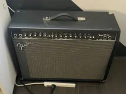 FENDER CHAMPION 100 COMBO AMP BLACK