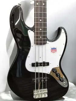 FENDER JB62-US JAZZ BASS ELECTRIC BASS W/ SOFT CASE - USED