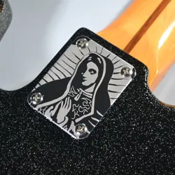 FENDER J PRECISION BASS MAPLE FINGERBOARD BLACK GOLD SAFE DELIVERY FROM JAPAN