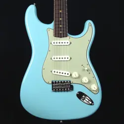 FENDER CUSTOM SHOP 1960 STRATOCASTER CLOSET CLASSIC FADED AGED DAPHNE BLUE