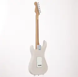 STRATOCASTER WHITE BLOND