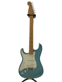 FENDER PLAYER ST