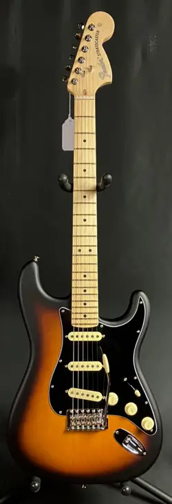 FENDER AMERICAN PERFORMER TIMBER STRATOCASTER ELECTRIC GUITAR 2-TONE SUNBURST