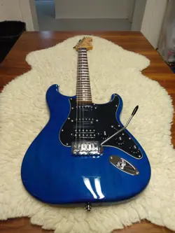 FSR STRATOCASTER HSS