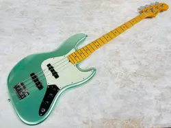 FENDER AMERICAN PROFESSIONAL II JAZZ BASS MN USED ALDER BODY MAPLE NECK