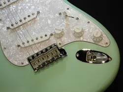 WONG STRATOCASTER SURF
