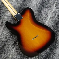 FENDER MADE IN JAPAN HYBRID II TELECASTER ROSEWOOD FINGERBOARD 3-COLOR SUNBURST