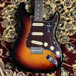 FENDER AMERICAN PROFESSIONAL II STRATOCASTER 3-COLOR SUNBURST #GG2L3