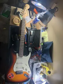 STARCASTER STRAT MIK