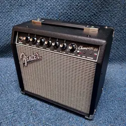 FENDER CHAMPION 20 - 20 WATT GUITAR COMBO AMPLIFIER