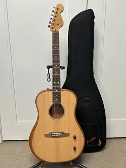 FENDER HIGHWAY SERIES DREADNOUGHT ACOUSTIC ELECTRIC GUITAR SPRUCE TOP - NATURAL